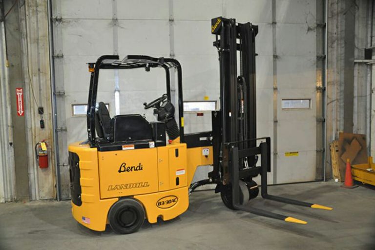 Bendi B3/30AC | Bendi Articulating VNA Warehouse Forklift